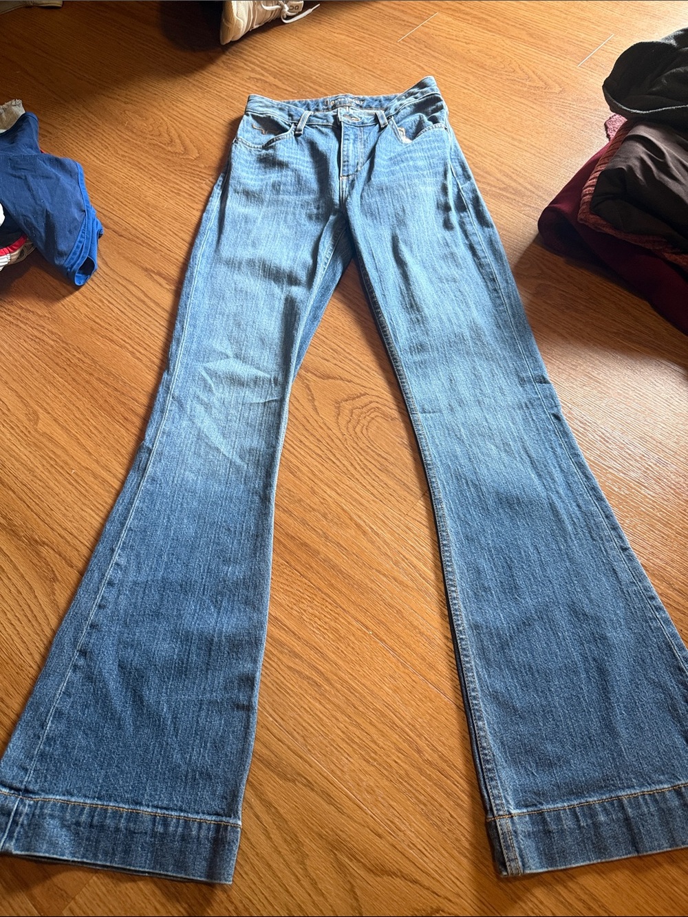 Kimes Ranch Light Blue Jennifers